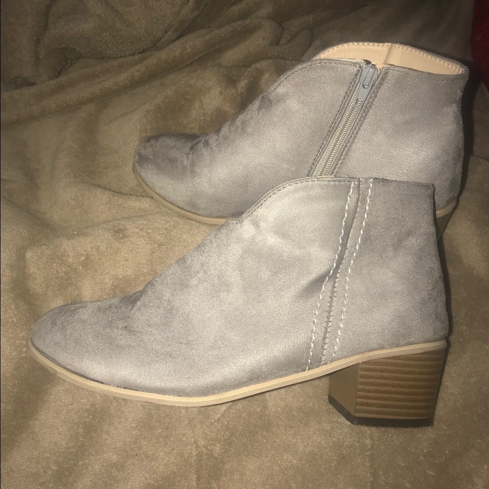 Women’s booties